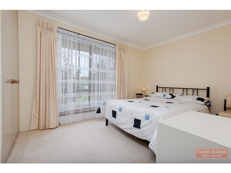 3 Swifts Court, Rockingham WA 6168