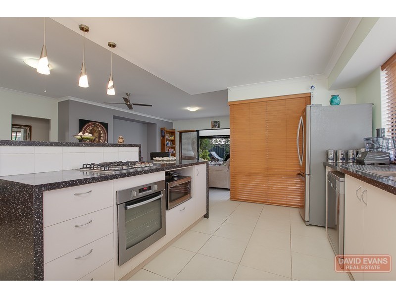 10 Tappan Way, Secret Harbour WA 6173