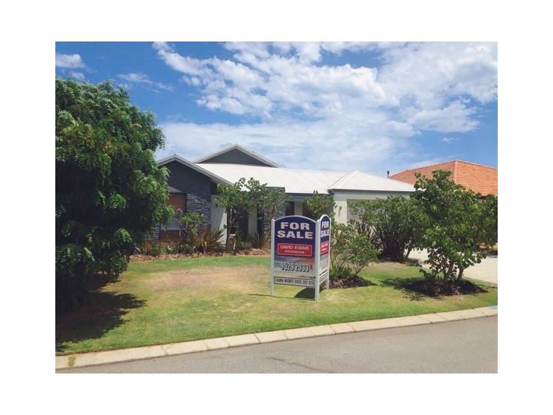 10 Tappan Way, Secret Harbour WA 6173