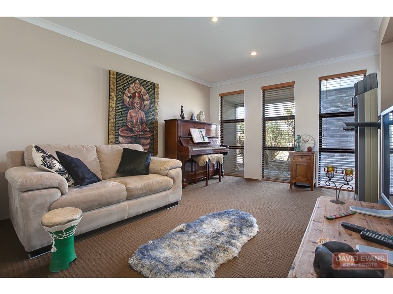 10 Tappan Way, Secret Harbour WA 6173