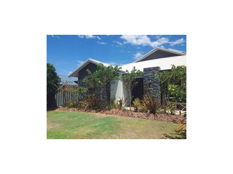 10 Tappan Way, Secret Harbour WA 6173