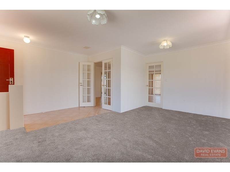 4 Thames Way, Warnbro WA 6169