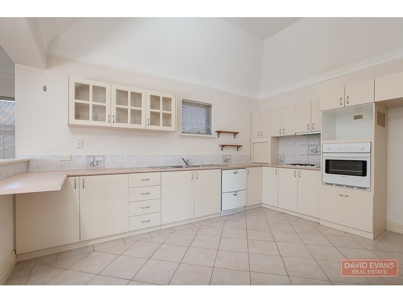 3/10 Fraser Street, Rockingham WA 6168