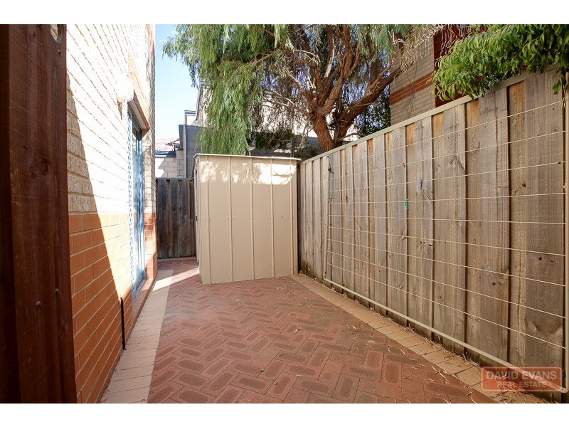 3/10 Fraser Street, Rockingham WA 6168