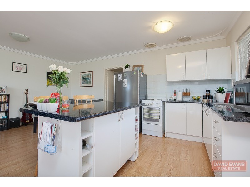 10A Heaton Way, Safety Bay WA 6169