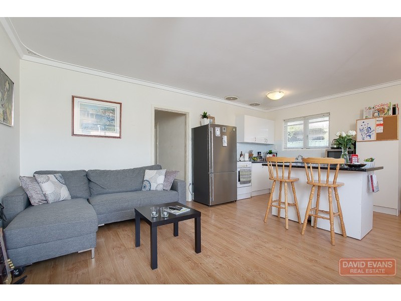 10A Heaton Way, Safety Bay WA 6169