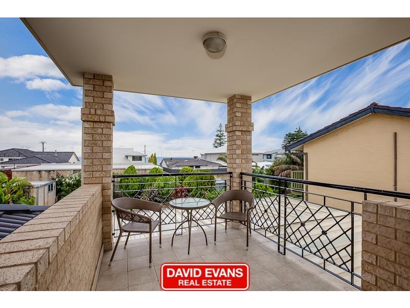 9 Edith Road, Safety Bay WA 6169