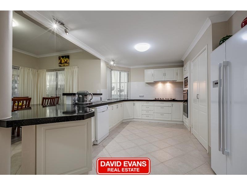 9 Edith Road, Safety Bay WA 6169