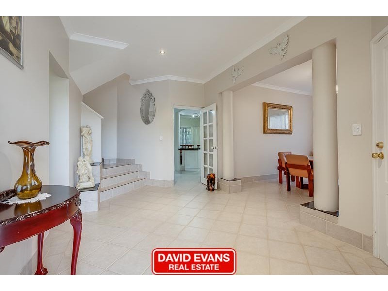 9 Edith Road, Safety Bay WA 6169