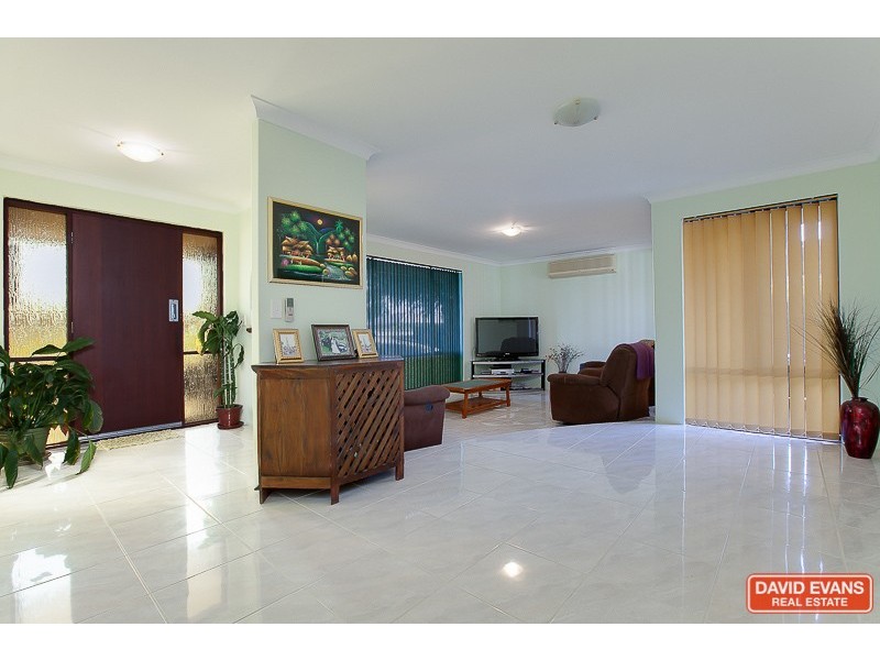 86 Council Avenue, Rockingham WA 6168