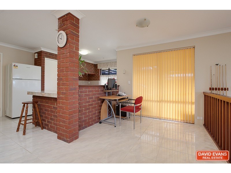 86 Council Avenue, Rockingham WA 6168