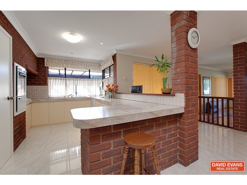 86 Council Avenue, Rockingham WA 6168