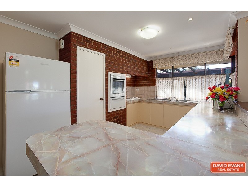 86 Council Avenue, Rockingham WA 6168