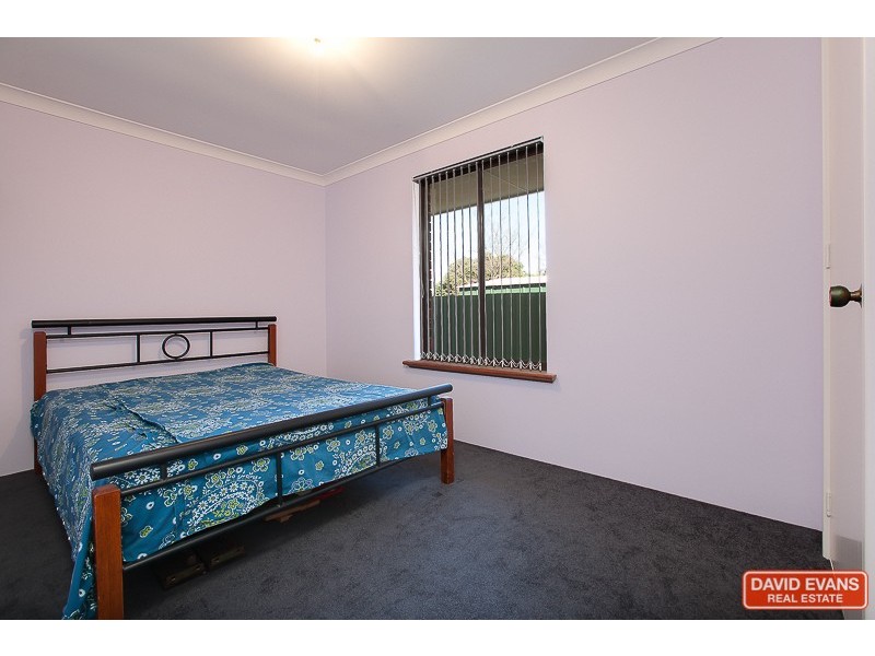86 Council Avenue, Rockingham WA 6168