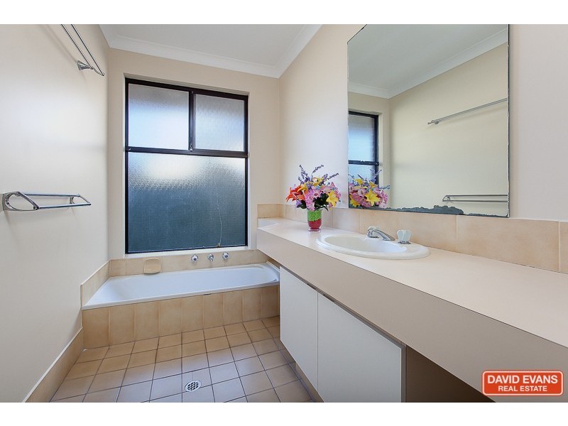 86 Council Avenue, Rockingham WA 6168