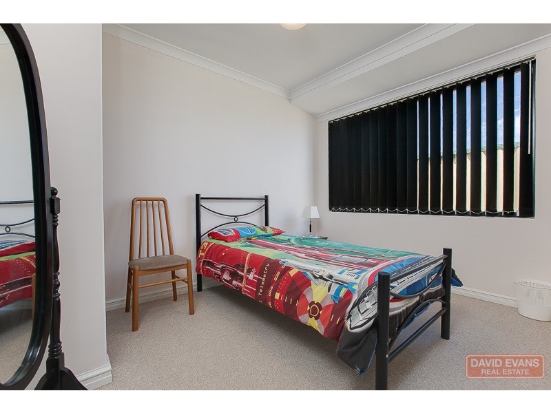 6 Maynard Way, Bertram WA 6167