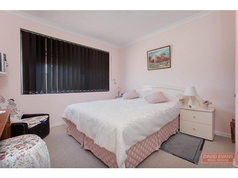 6 Maynard Way, Bertram WA 6167