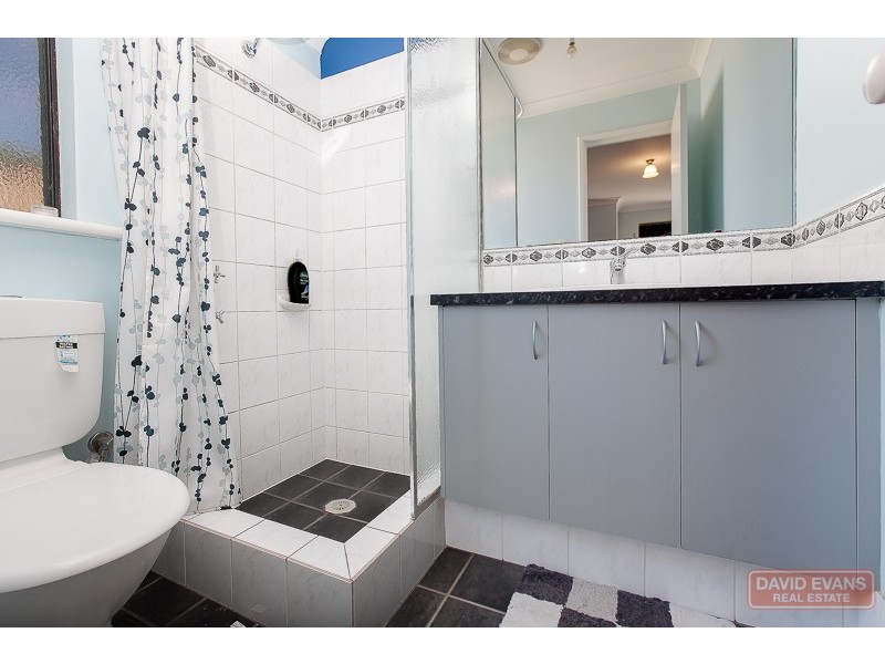 6 Maynard Way, Bertram WA 6167