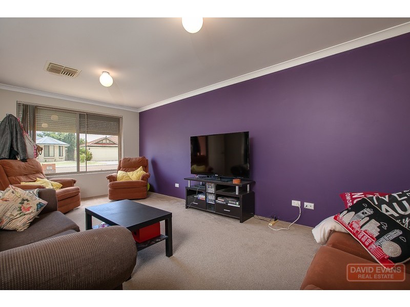 24 Bopeechee Way, Port Kennedy WA 6172