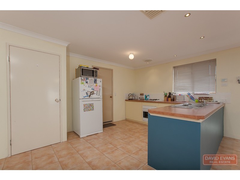 24 Bopeechee Way, Port Kennedy WA 6172