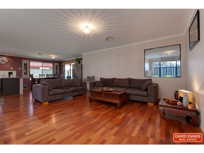 24 Lemon Gum Drive, Baldivis WA 6171