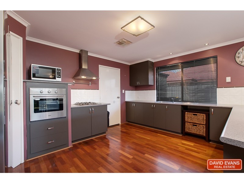 24 Lemon Gum Drive, Baldivis WA 6171