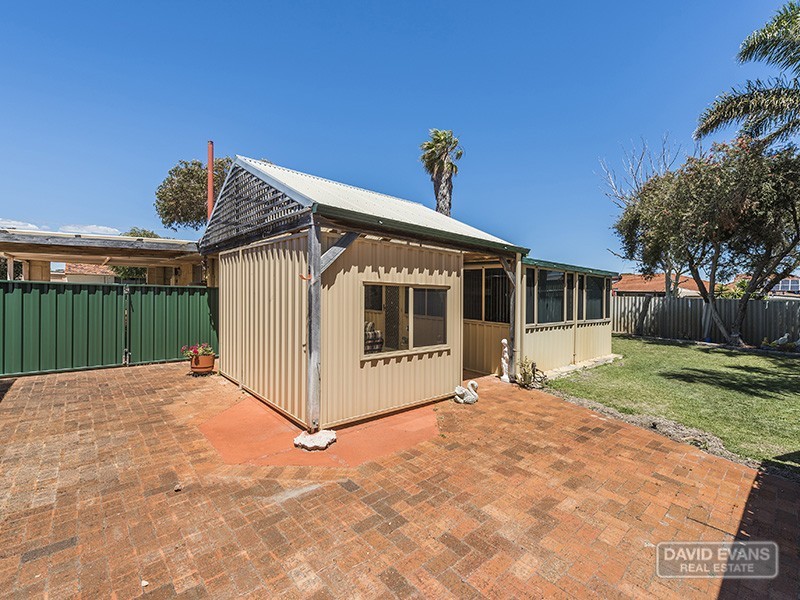 14 Cederdale Way, Safety Bay WA 6169