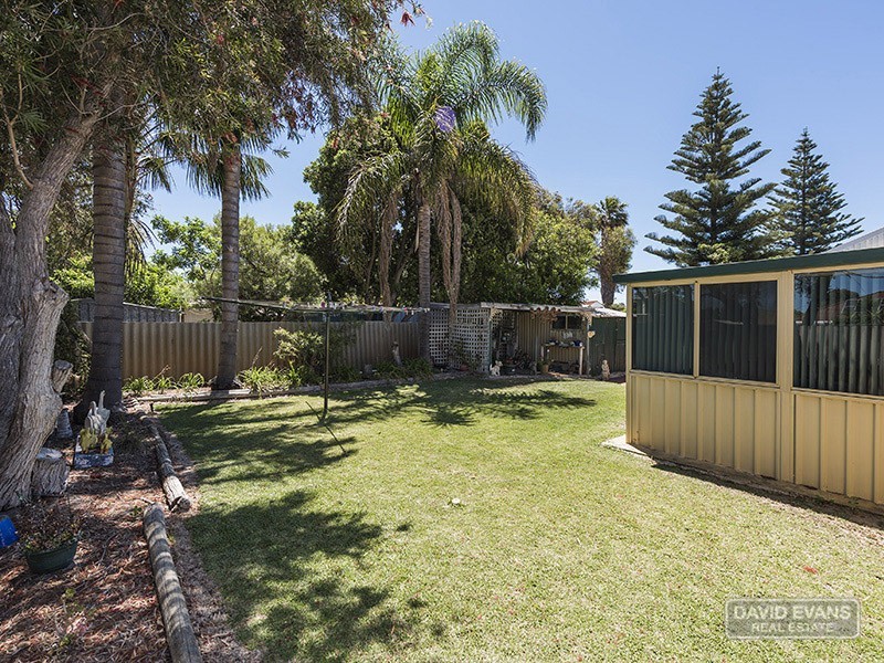 14 Cederdale Way, Safety Bay WA 6169