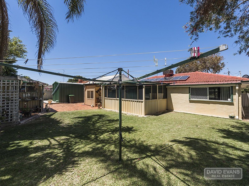 14 Cederdale Way, Safety Bay WA 6169