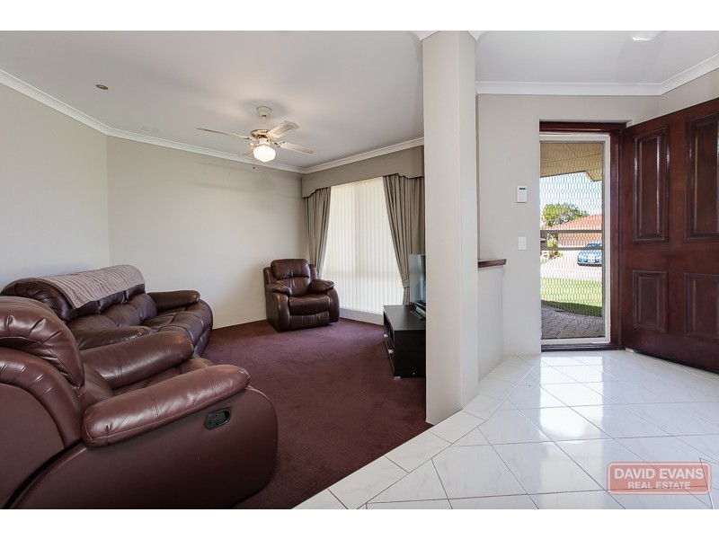 22 St Laurent Mews, Port Kennedy WA 6172