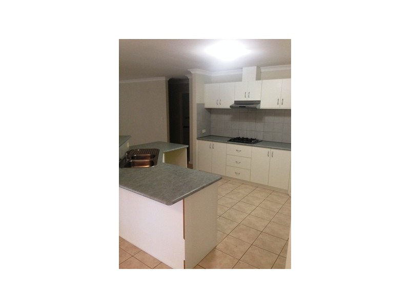 93 Folland Parade, Atwell WA 6164