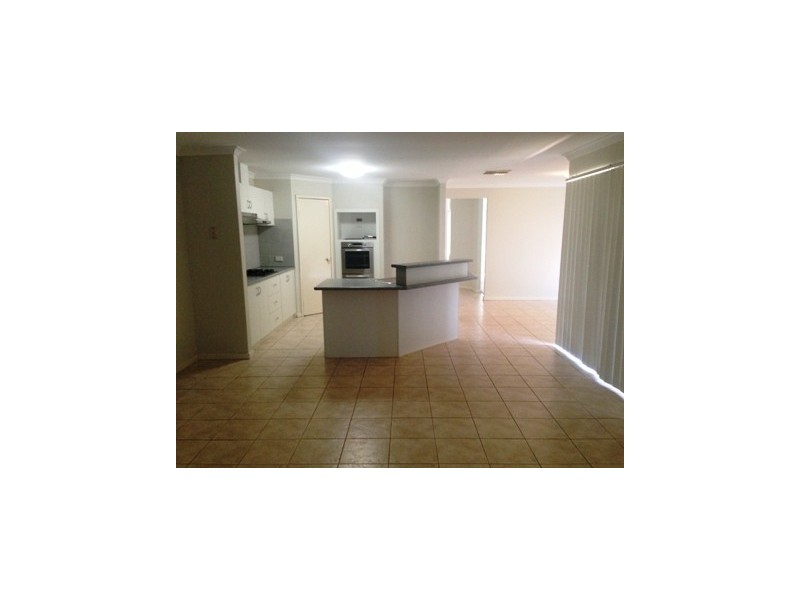 93 Folland Parade, Atwell WA 6164
