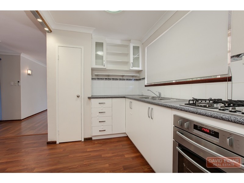 10 Mimbalup Close, Hillman WA 6168