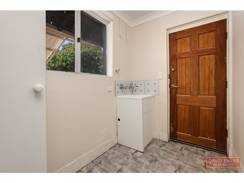 10 Mimbalup Close, Hillman WA 6168