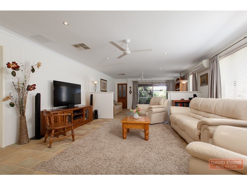 6 Gulliver Lane, Shoalwater WA 6169