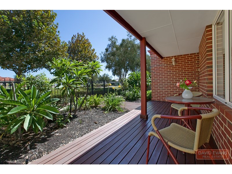 6 Gulliver Lane, Shoalwater WA 6169