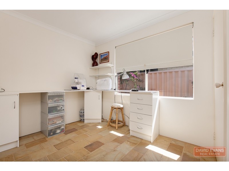 6 Gulliver Lane, Shoalwater WA 6169