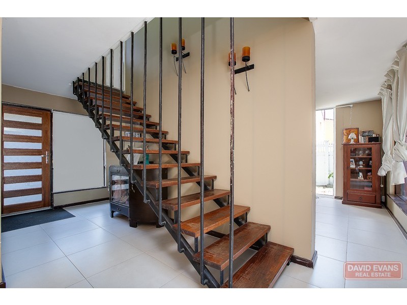 18 Corvus Place, Rockingham WA 6168