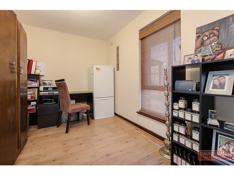 18 Corvus Place, Rockingham WA 6168