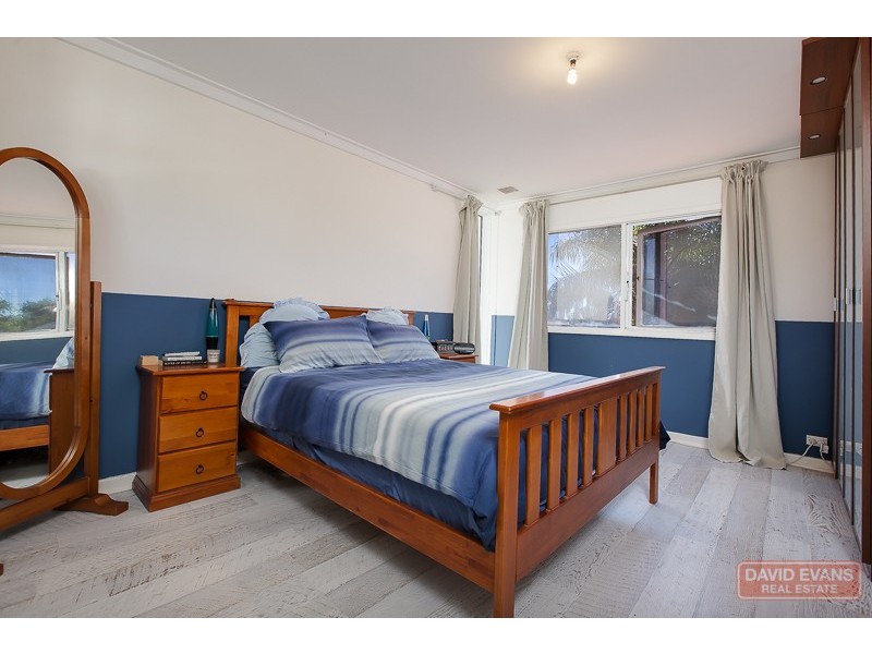 18 Corvus Place, Rockingham WA 6168