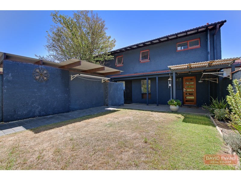 18 Corvus Place, Rockingham WA 6168