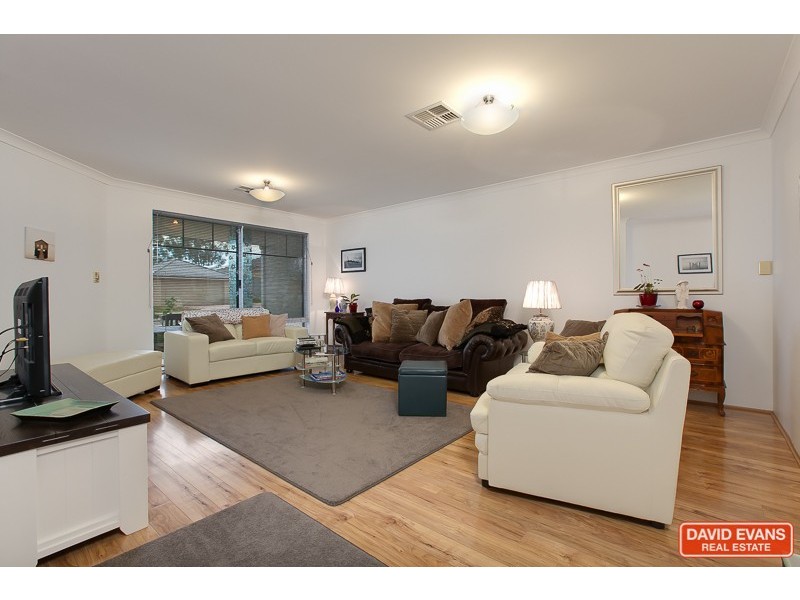 13 Ringwood Loop, Wellard WA 6170