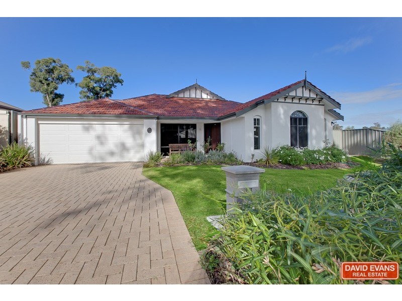 13 Ringwood Loop, Wellard WA 6170