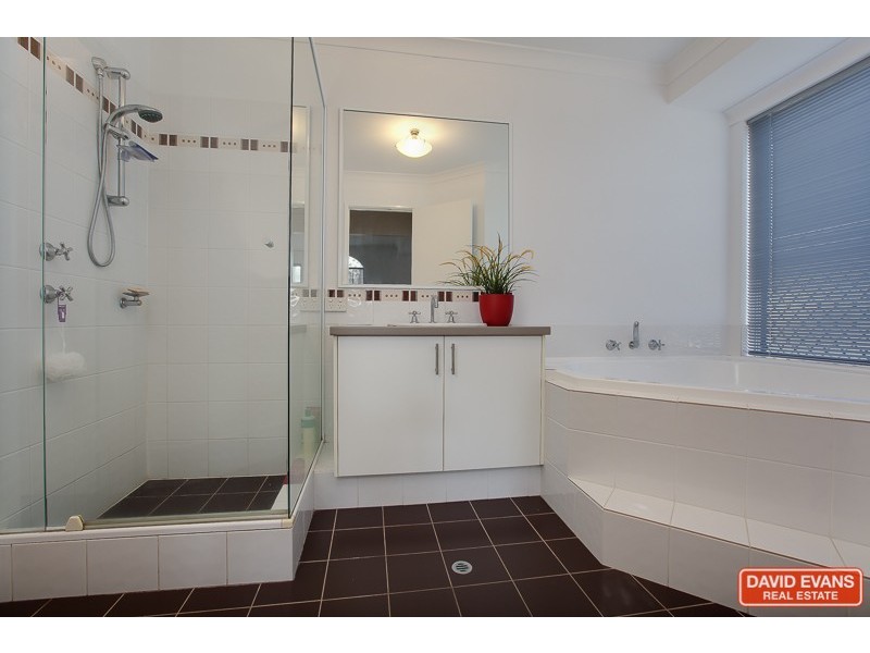 13 Ringwood Loop, Wellard WA 6170