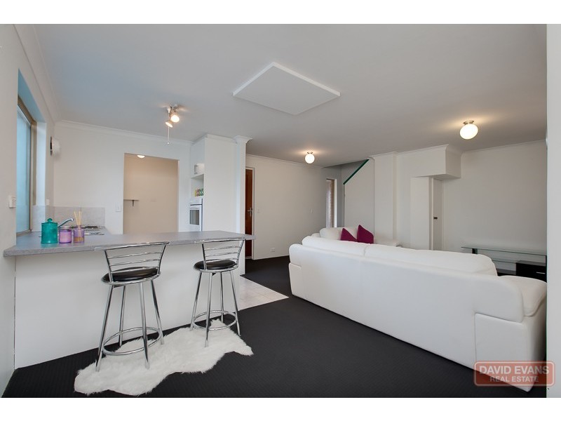 6/13 Baralda Court, Rockingham WA 6168