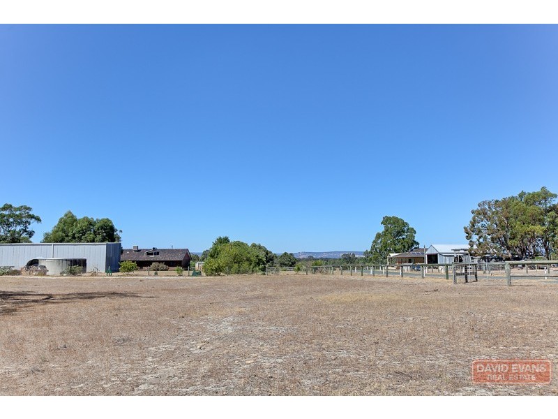 18 Amos Drive, Baldivis WA 6171