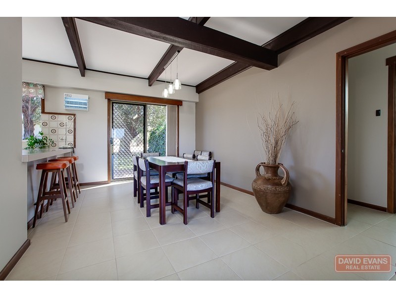 8 Amos Drive, Baldivis WA 6171