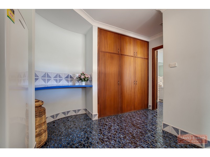 8 Amos Drive, Baldivis WA 6171