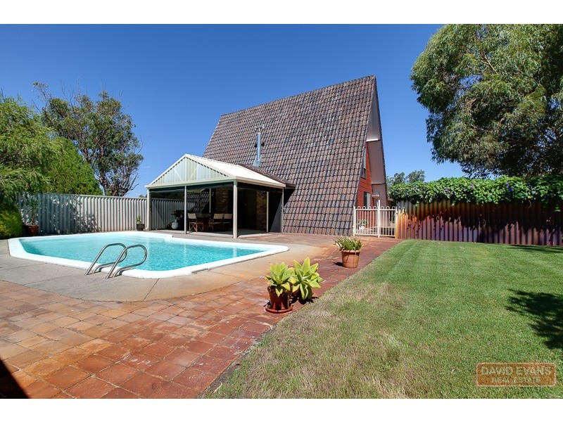 8 Amos Drive, Baldivis WA 6171