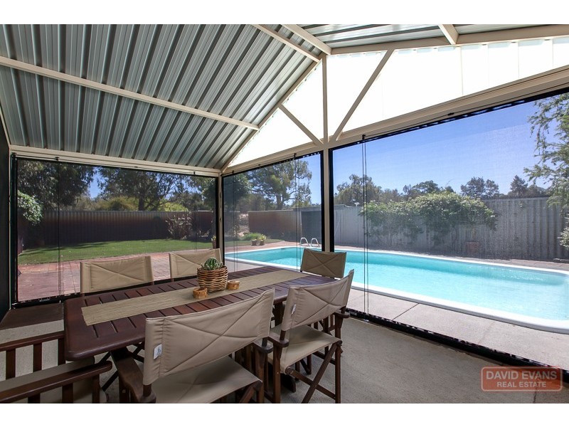 8 Amos Drive, Baldivis WA 6171